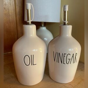 Rae Dunn Oil and Vinegar Set